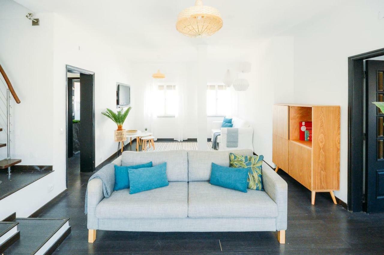Amazing Seaview With Terrace - 5Min From The Beach Leilighet Cascais Eksteriør bilde